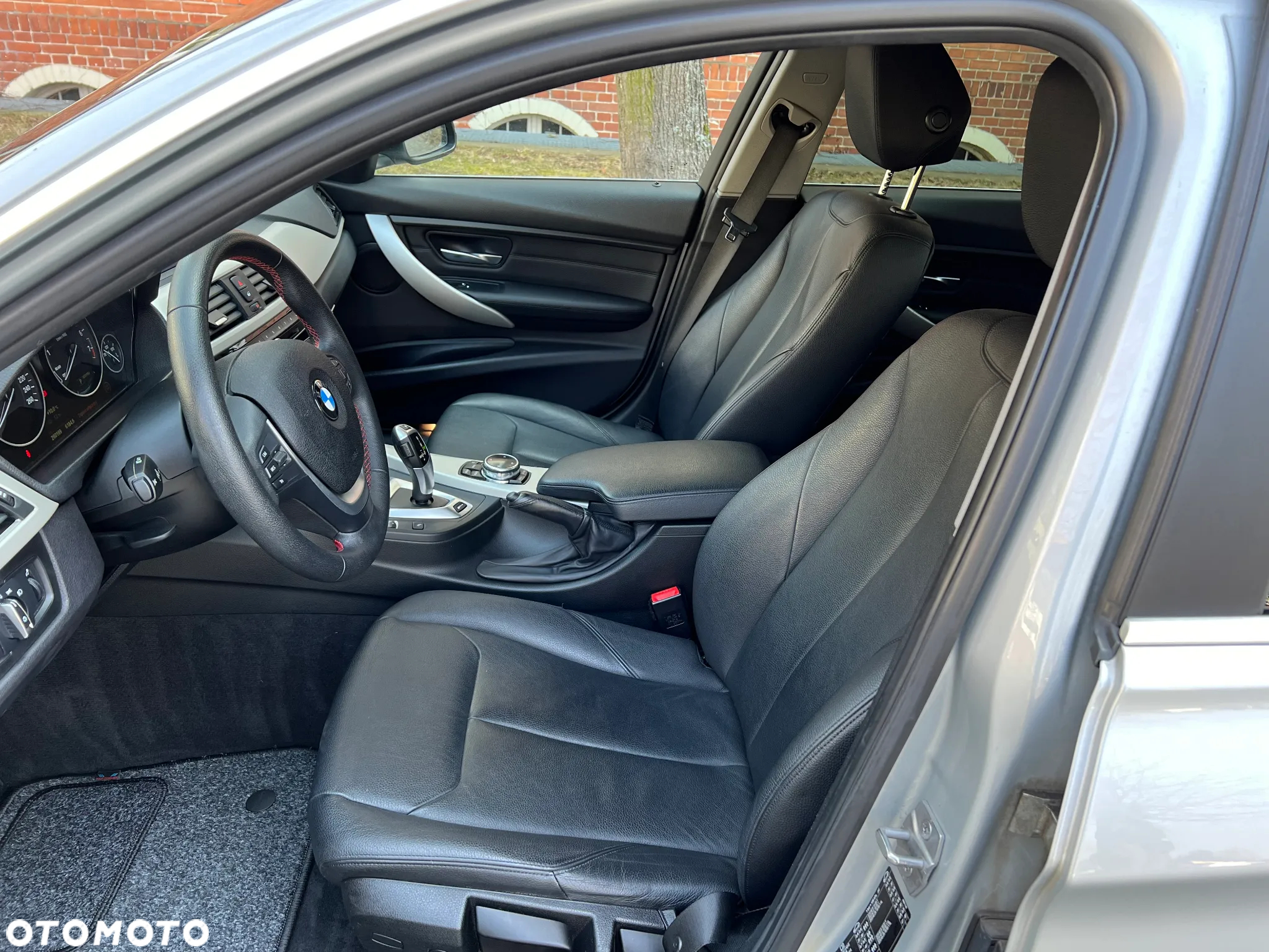 BMW Seria 3 330e Advantage sport - 14