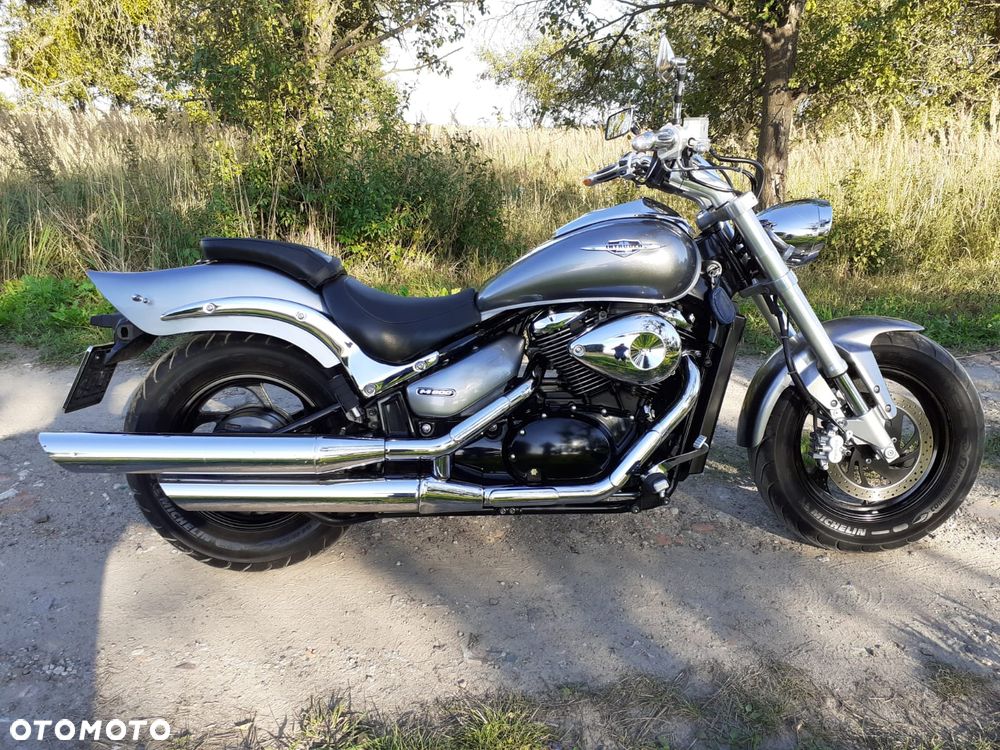 Suzuki Intruder - 4