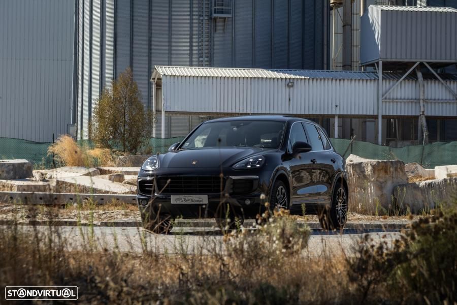 Porsche Cayenne S E-Hybrid - 14