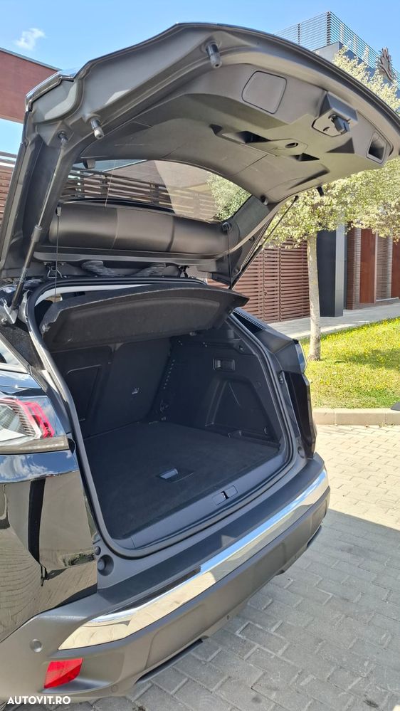 Peugeot 3008 PureTech 130 Stop & Start GPF EAT8 Allure Business-Paket - 13