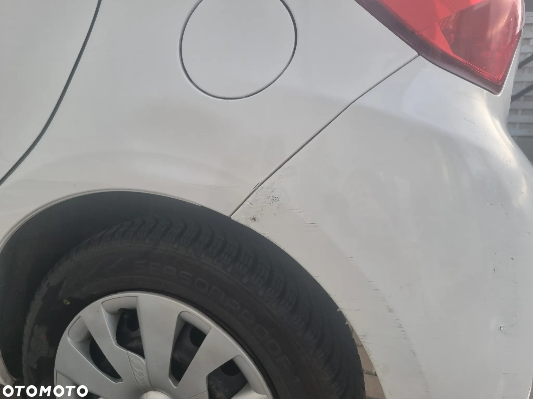 Toyota Yaris 1.5 Active - 12