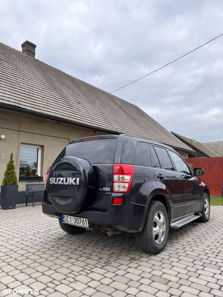 Suzuki Grand Vitara - 3