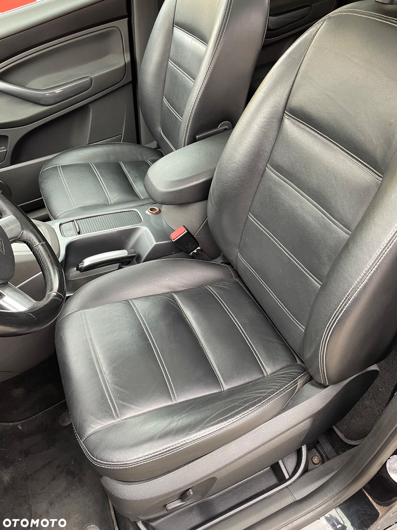 Ford Kuga 2.0 TDCi 4x4 Titanium - 7