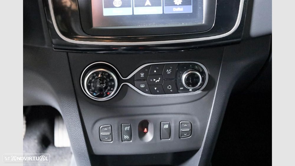 Dacia Sandero 0.9 TCe Comfort - 12