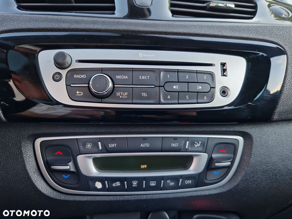 Renault Grand Scenic - 20