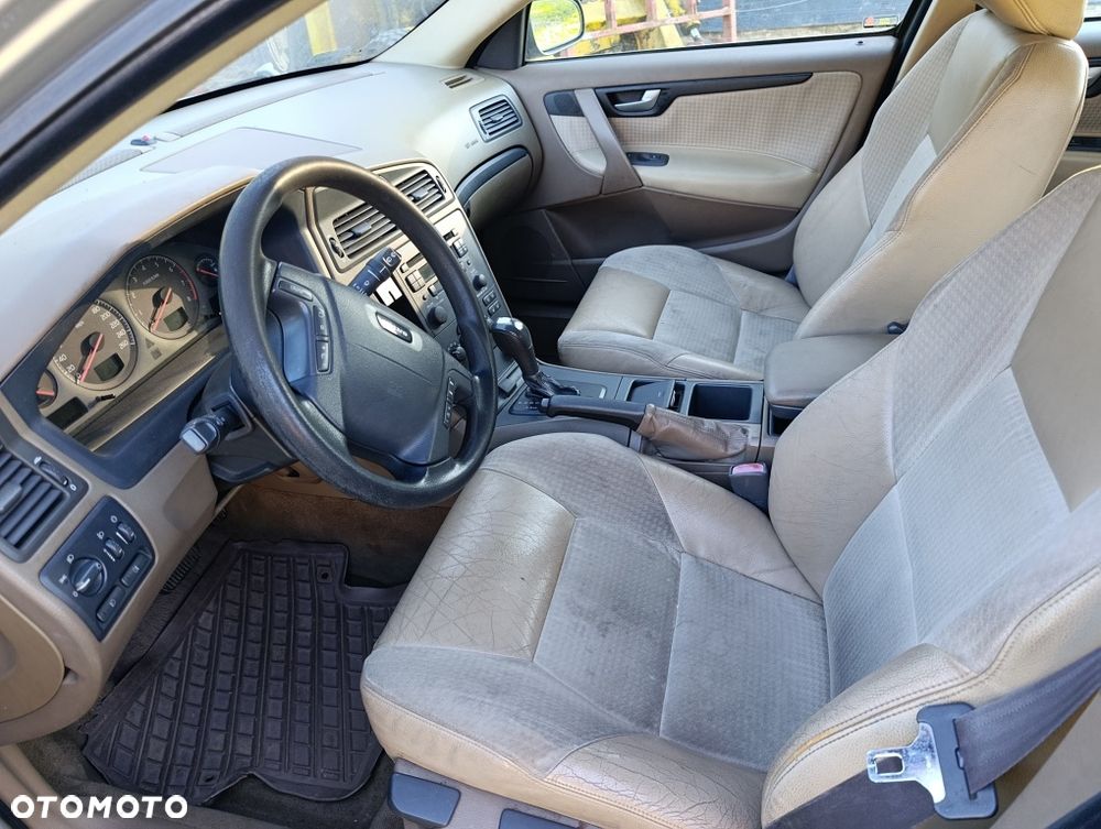 Volvo V70 - 3