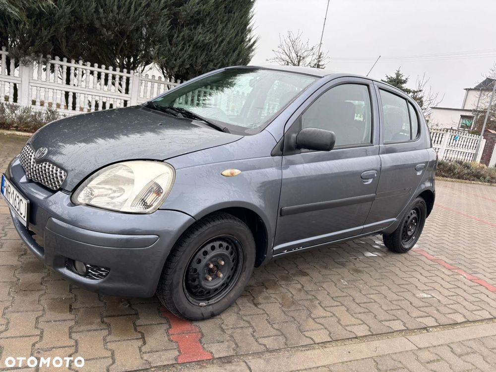 Toyota Yaris - 6