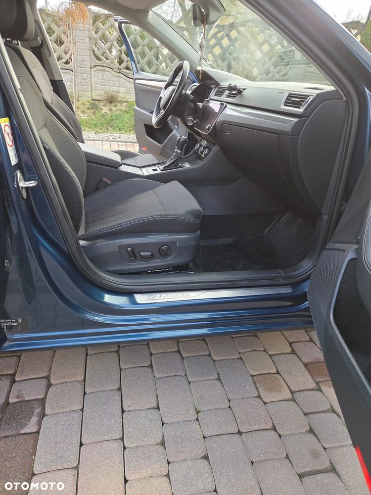 Skoda Superb 2.0 TSI Style DSG - 23