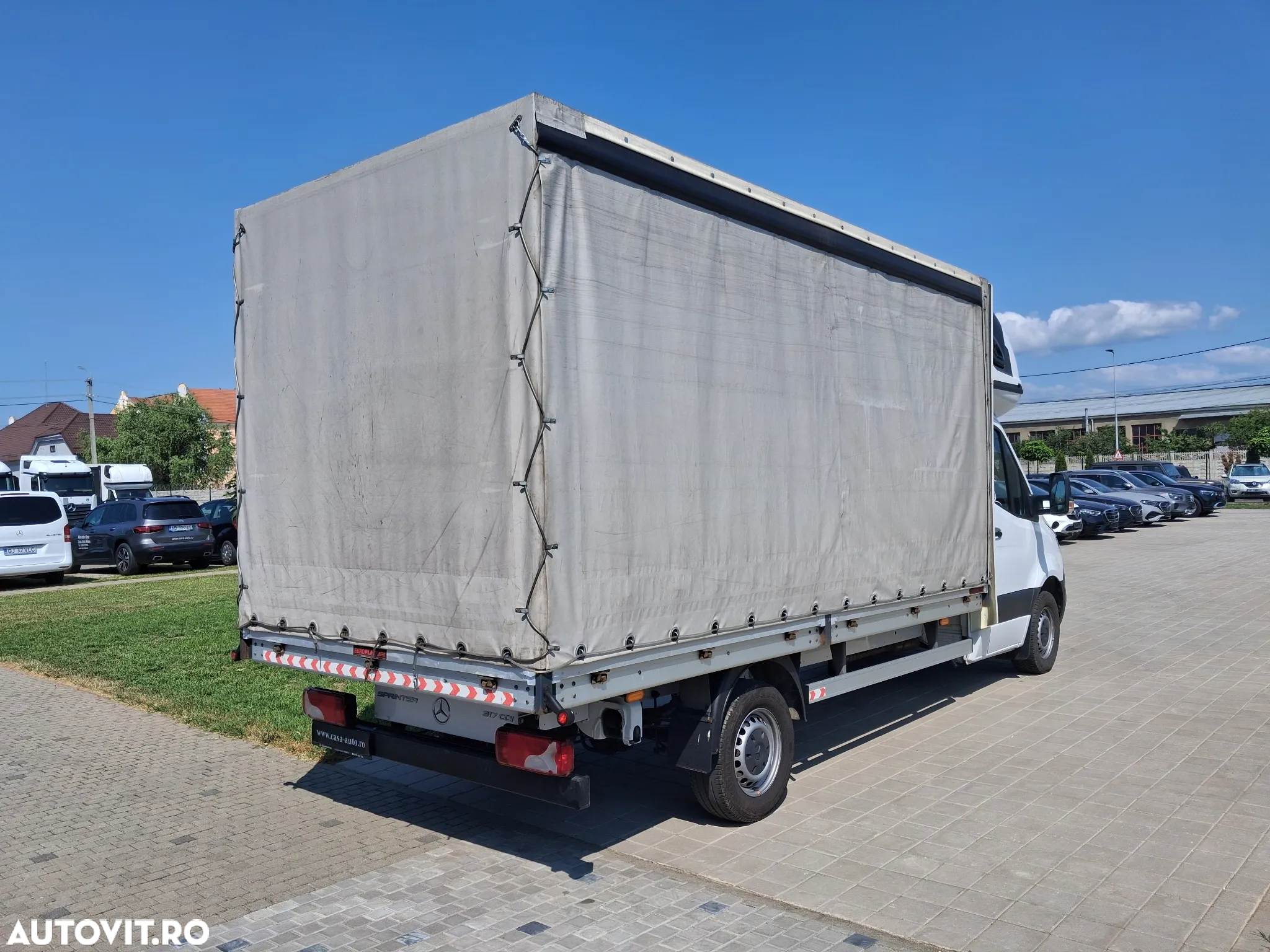 Mercedes-Benz Sprinter - 5
