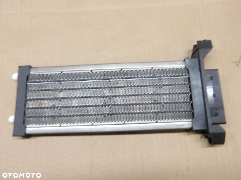 AUDI A4 B7 SEDAN 04-08 2.0TDI NAGRZEWNICA ELEKTRYCZNA 8E1819011 - 2