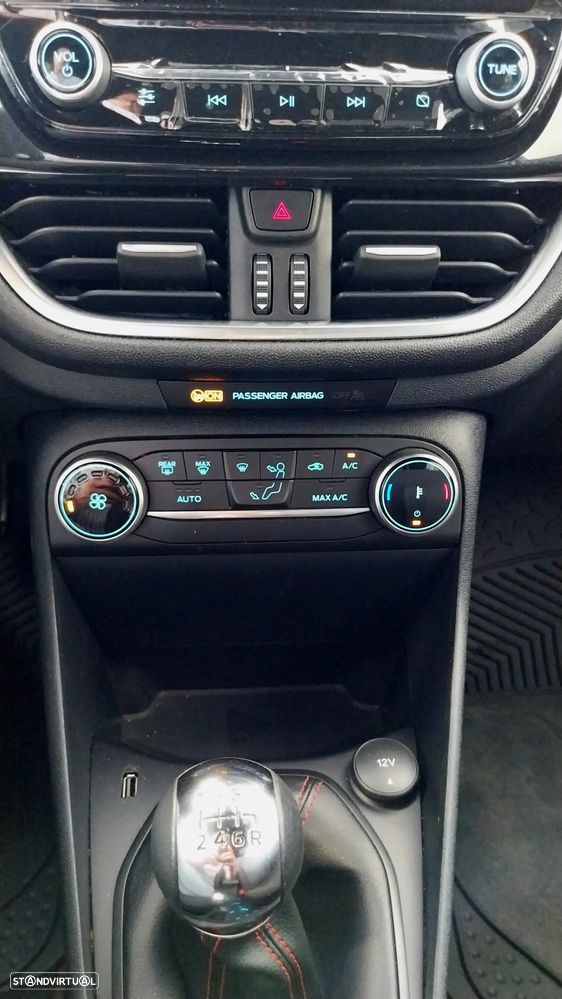 Ford Fiesta 1.0 EcoBoost MHEV ST-Line - 13