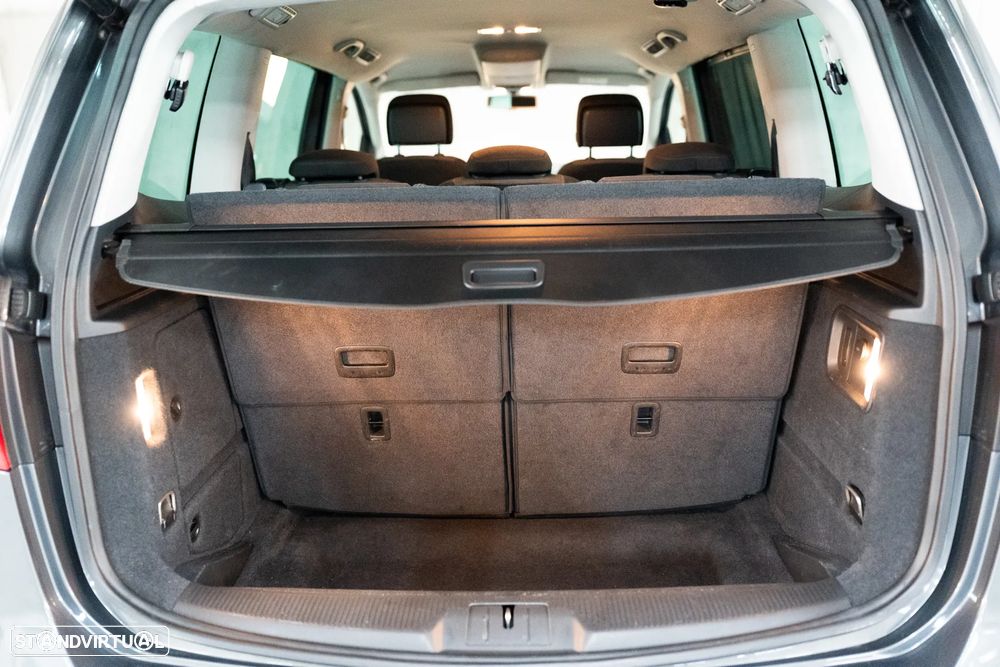 VW Sharan 2.0 TDI Confortline DSG - 48