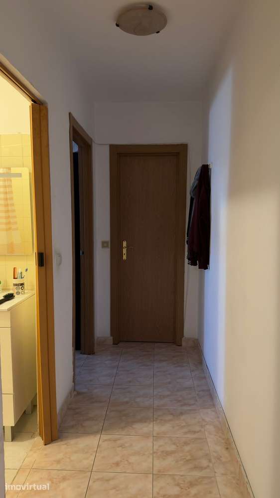 Apartamento T1 com 2 marquises - Grande imagem: 5/13