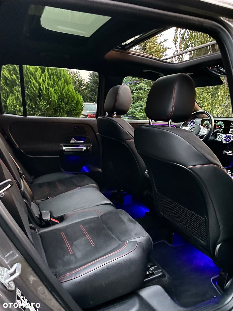 Mercedes-Benz GLB 200 7G-DCT AMG Line - 29