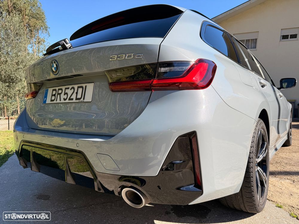 BMW 330 e Touring xDrive Aut. M Sport - 2