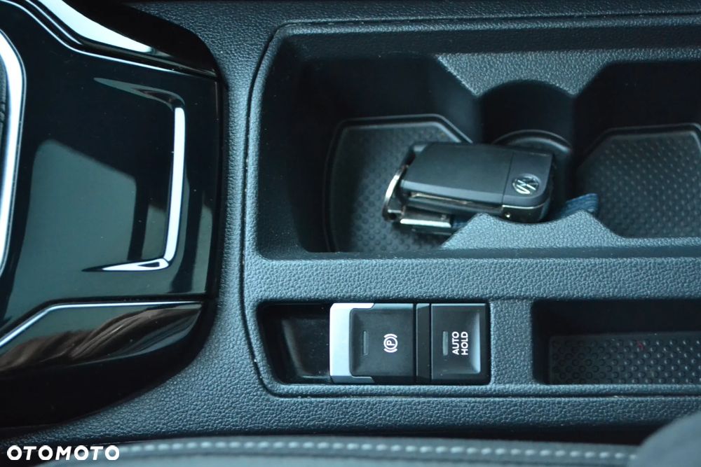 Volkswagen T-Roc 1.5 TSI Style DSG - 27