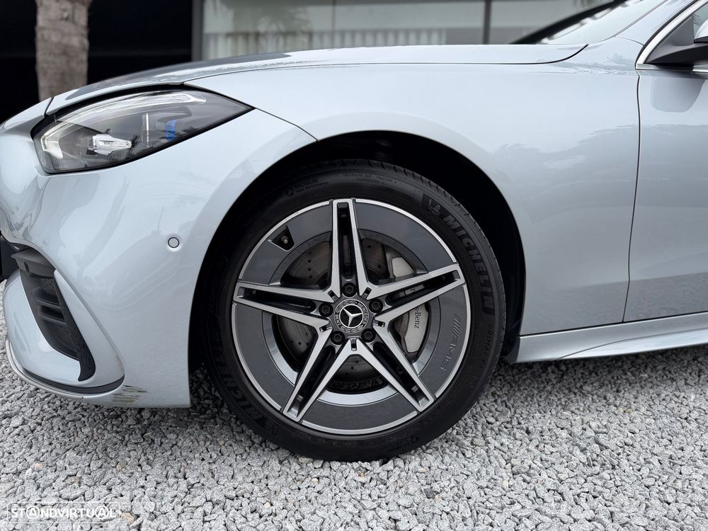 Mercedes-Benz C 300 e AMG Line - 18