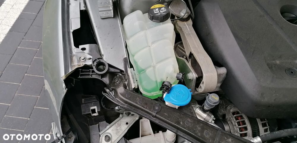 Volvo V40 T3 RDesign - 17