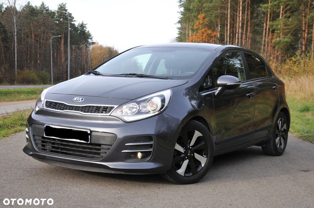 Kia Rio - 5
