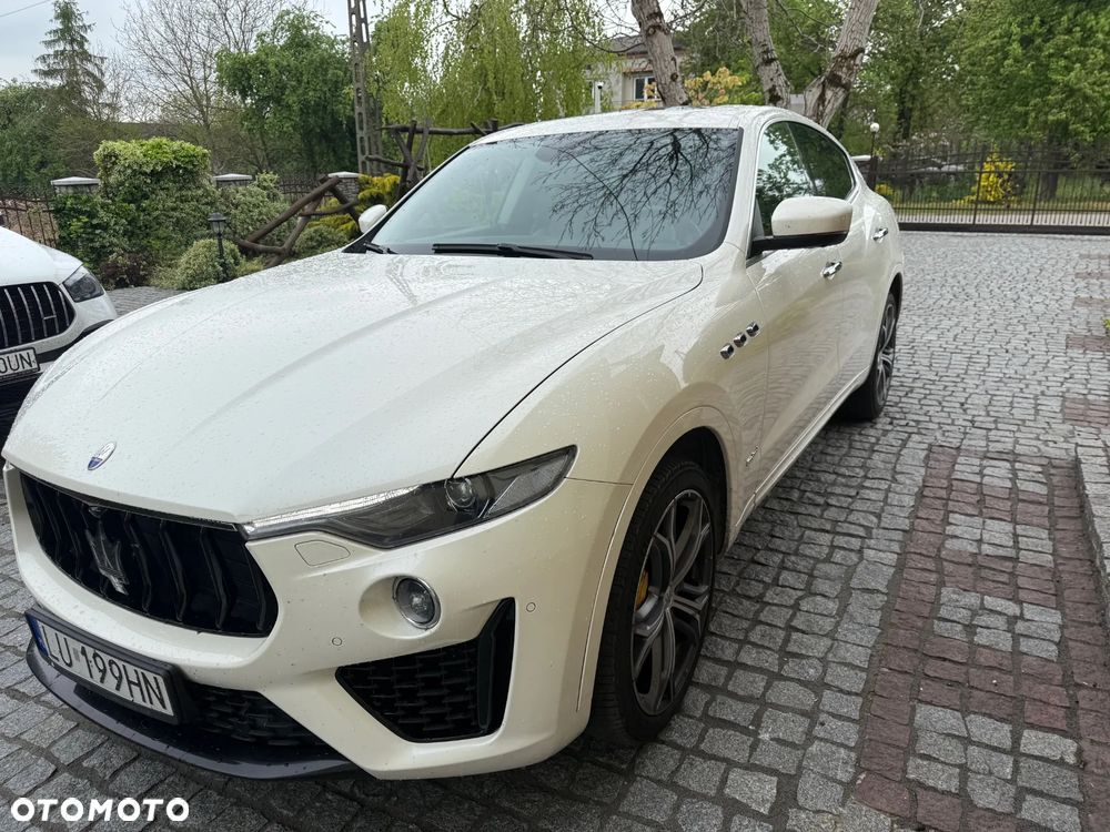 Maserati Levante S - 13