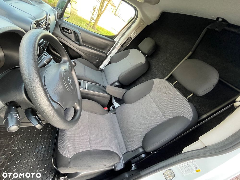 Citroën BERLINGO - 25