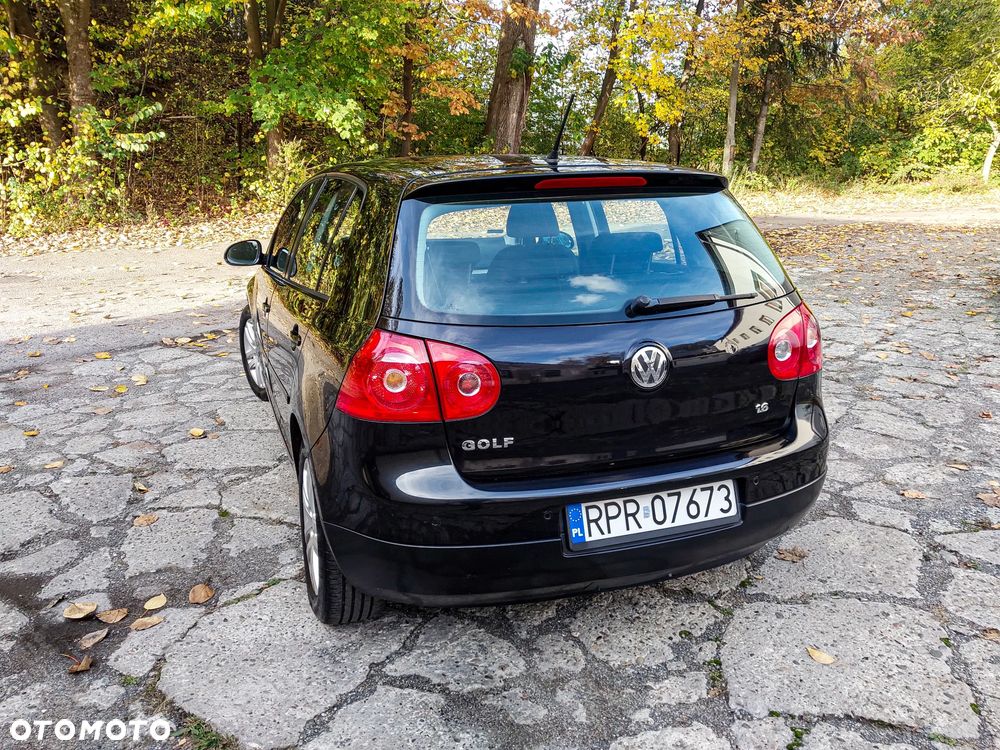 Volkswagen Golf - 4