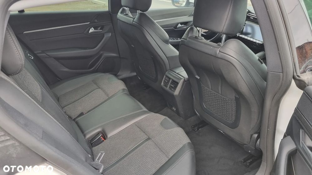 Peugeot 508 BlueHDi 160 EAT8 Allure Business-Paket - 29