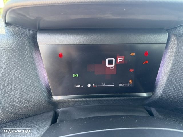 Citroën C4 X BlueHDi 130 Stop&Start EAT8 MAX - 29
