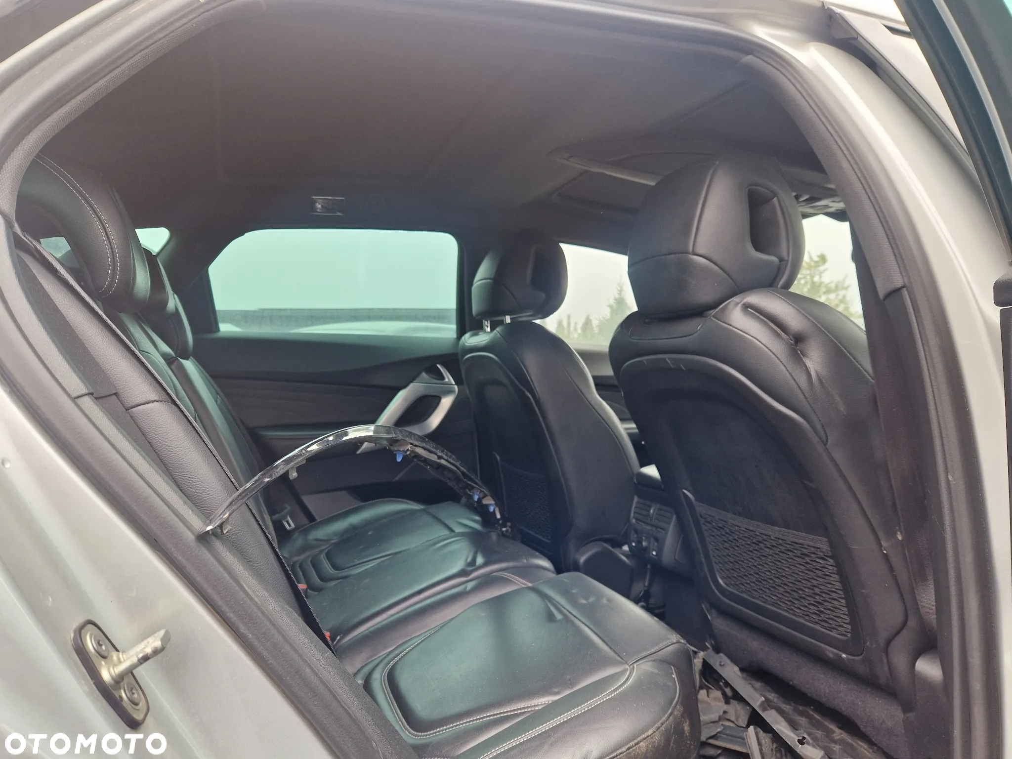 Citroën DS5 2.0 HDi Hybrid4 SportChic MCP - 12