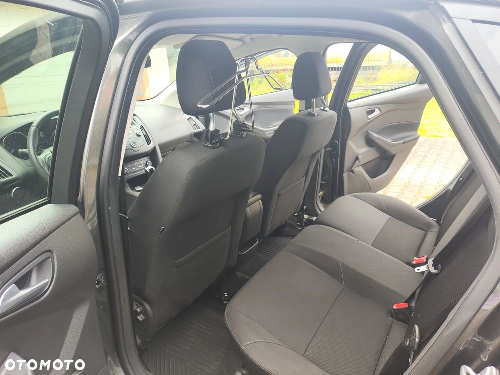 Ford Focus - 6