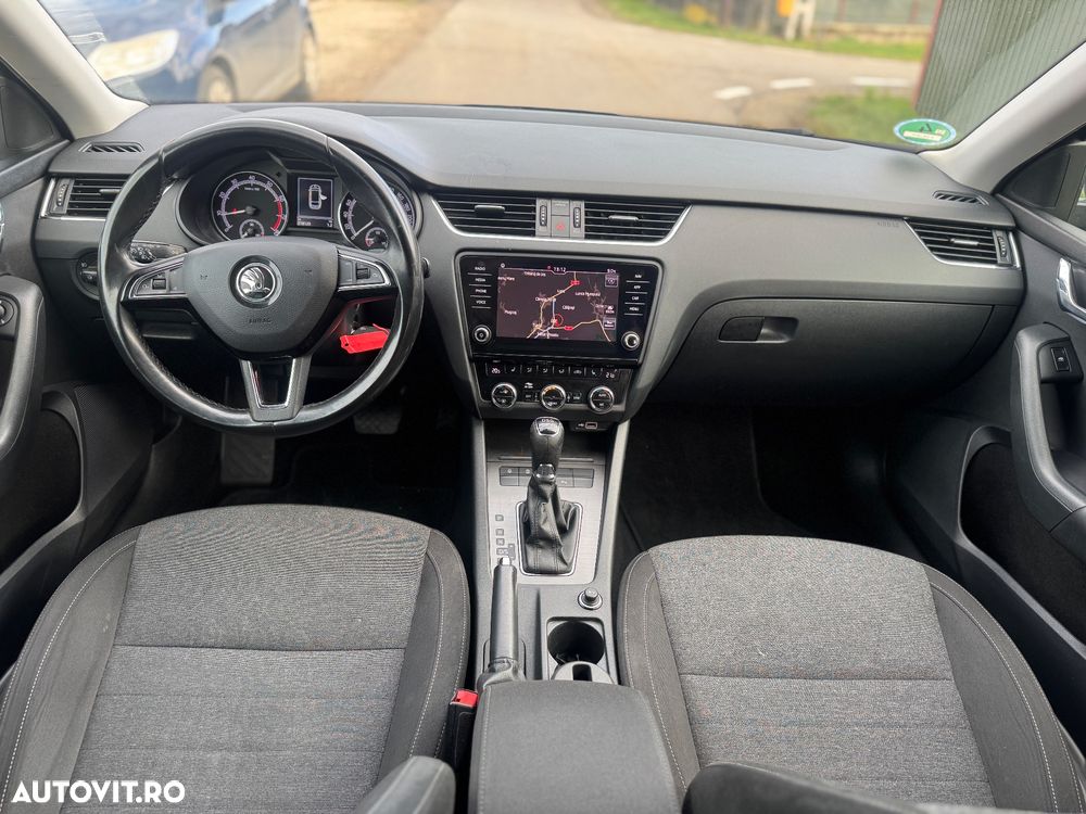 Skoda Octavia 2.0 TSI DSG Soleil - 5