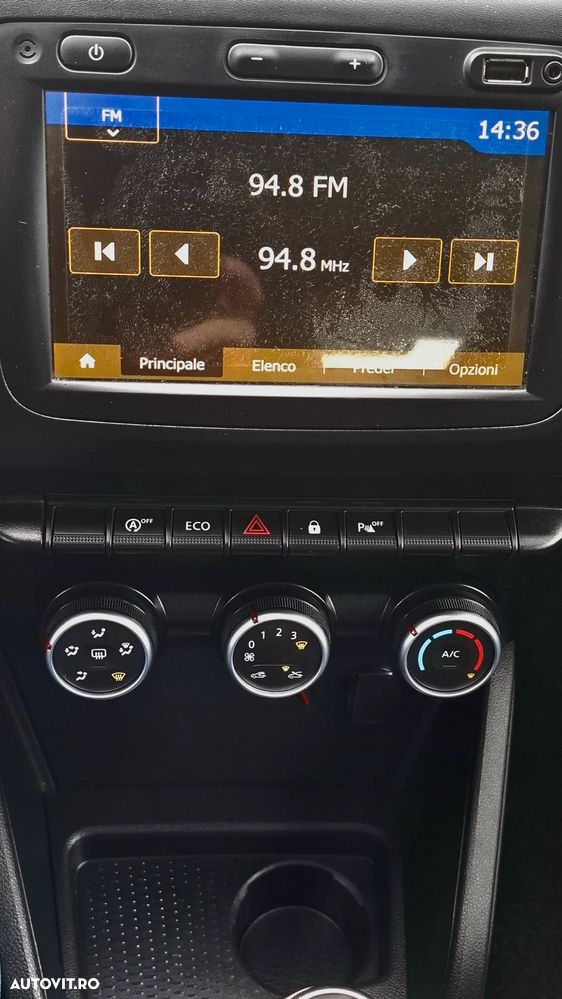 Dacia Duster 1.6 SCe Comfort - 10