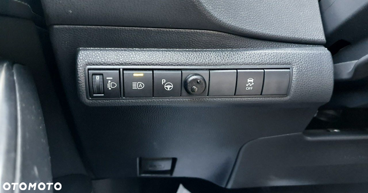Toyota Corolla 1.8 Hybrid Comfort - 34
