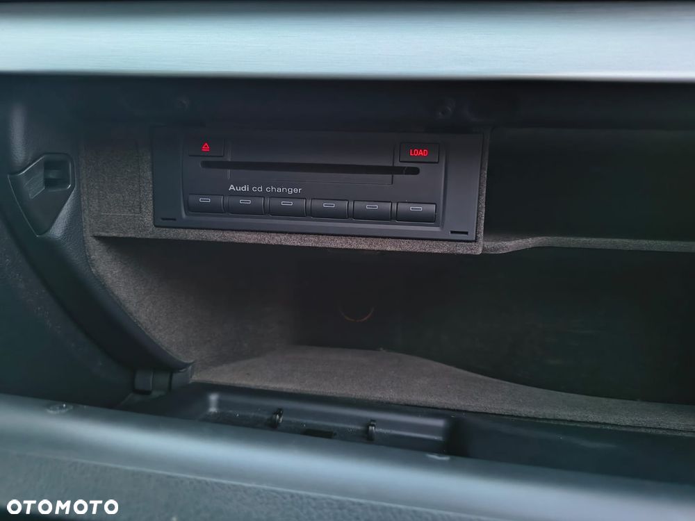 Audi A4 Avant 2.0 TDI multitronic - 15