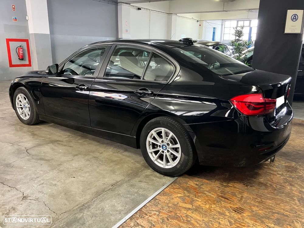 BMW 330 e iPerformance - 9