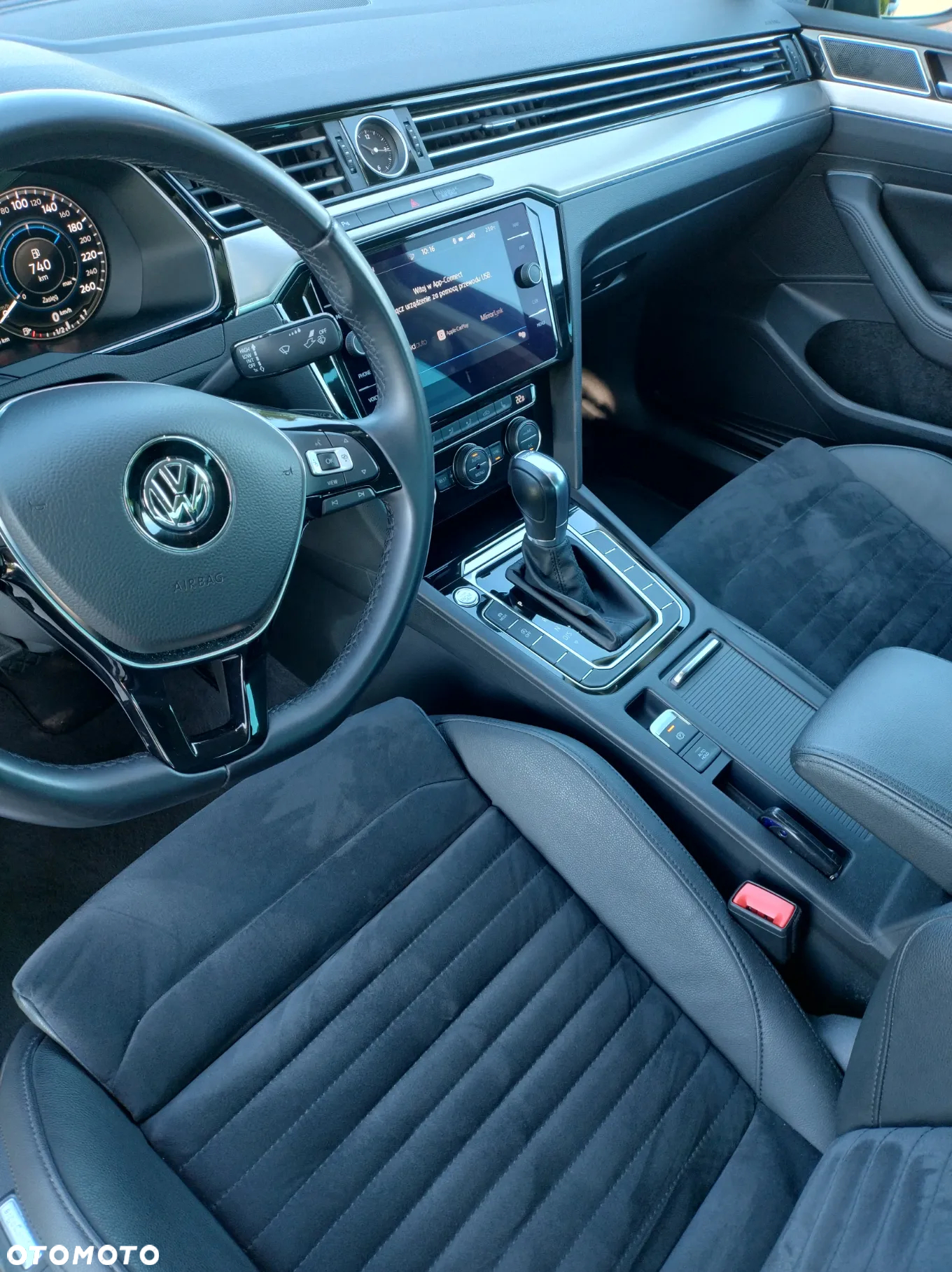Volkswagen Passat - 19