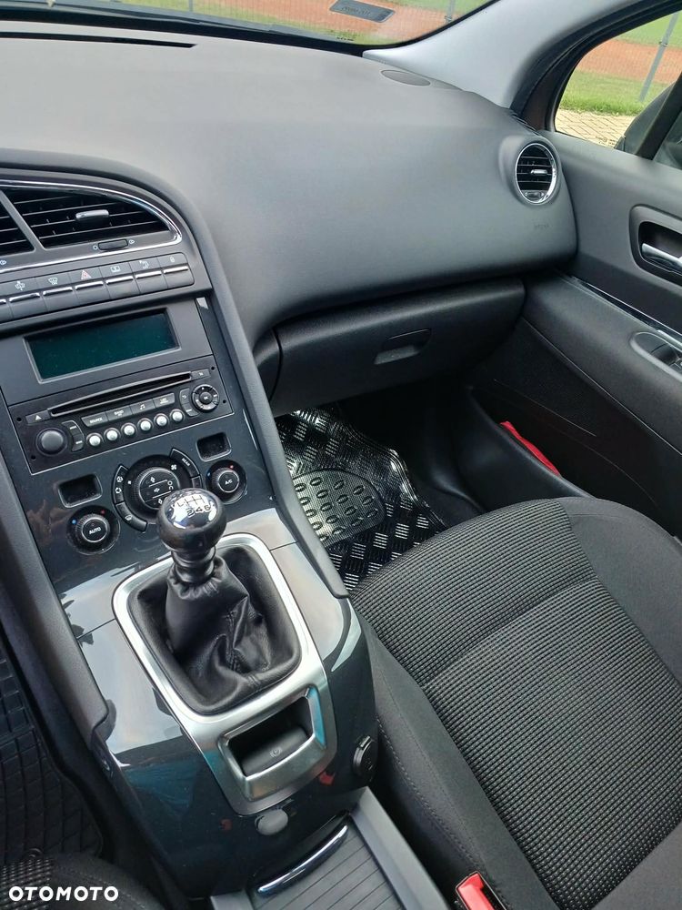 Peugeot 5008 HDI FAP 150 Style - 9
