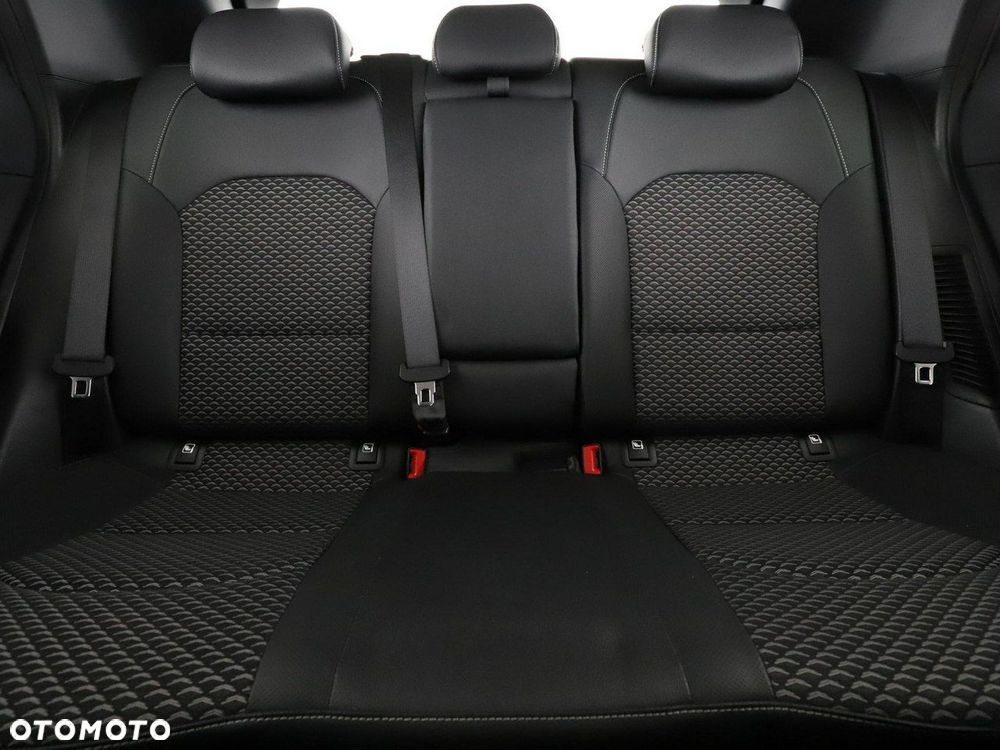 Kia XCeed 1.6 GDI DCT6 OPF Plug-in-Hybrid SPIRIT - 18