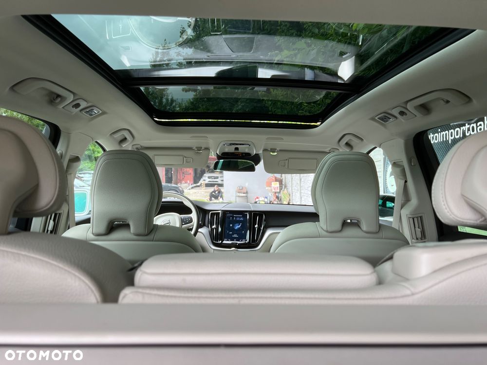 Volvo XC 60 T5 AWD Geartronic Momentum - 18