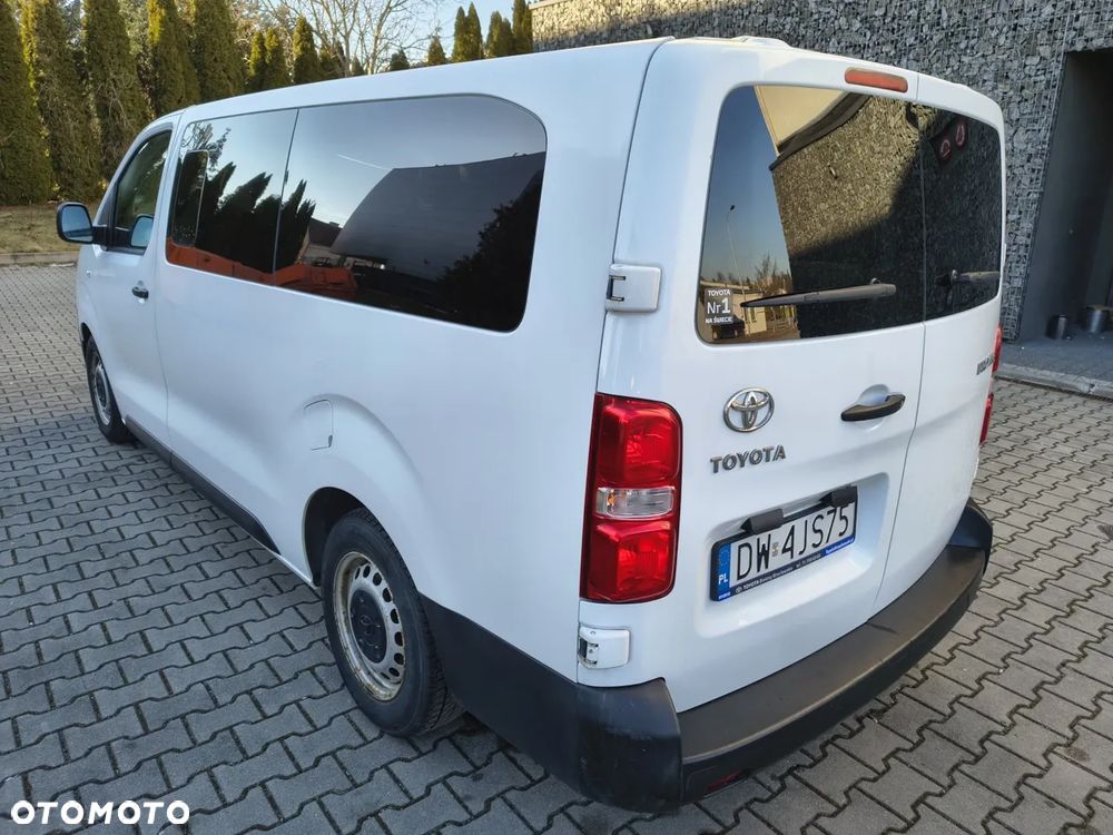Toyota Proace Verso Kombi D-4D Long 2,7t - 2