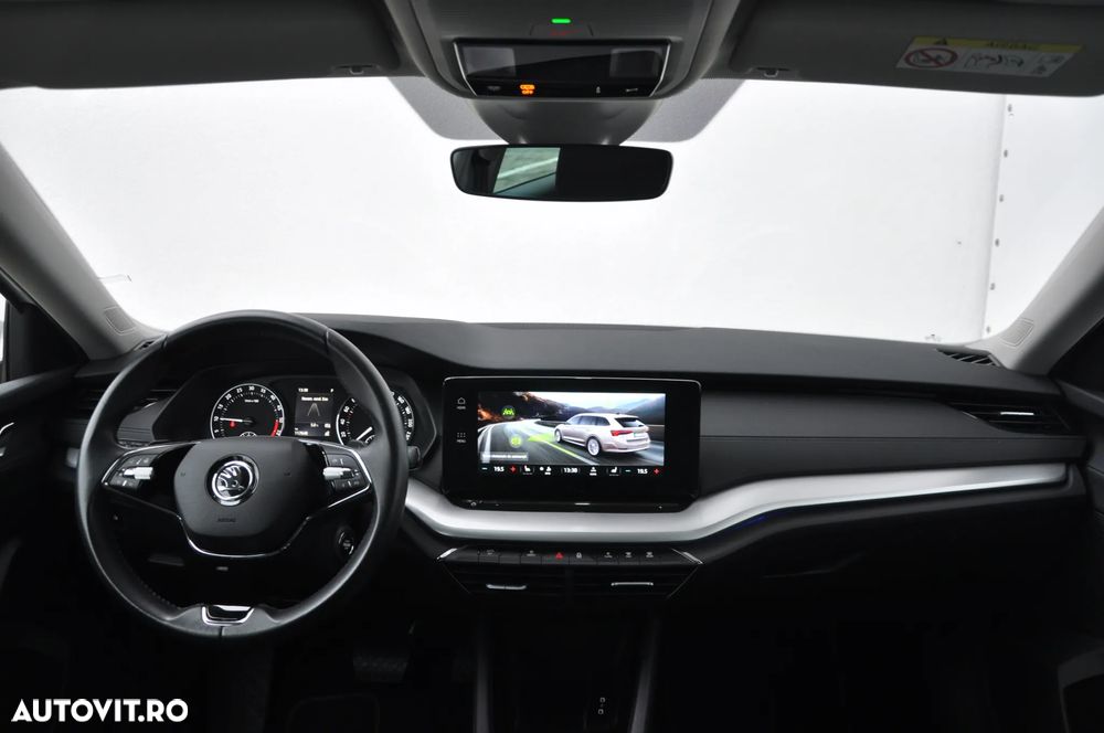 Skoda Octavia Combi 2.0 TDI (Green tec) DSG Style - 16