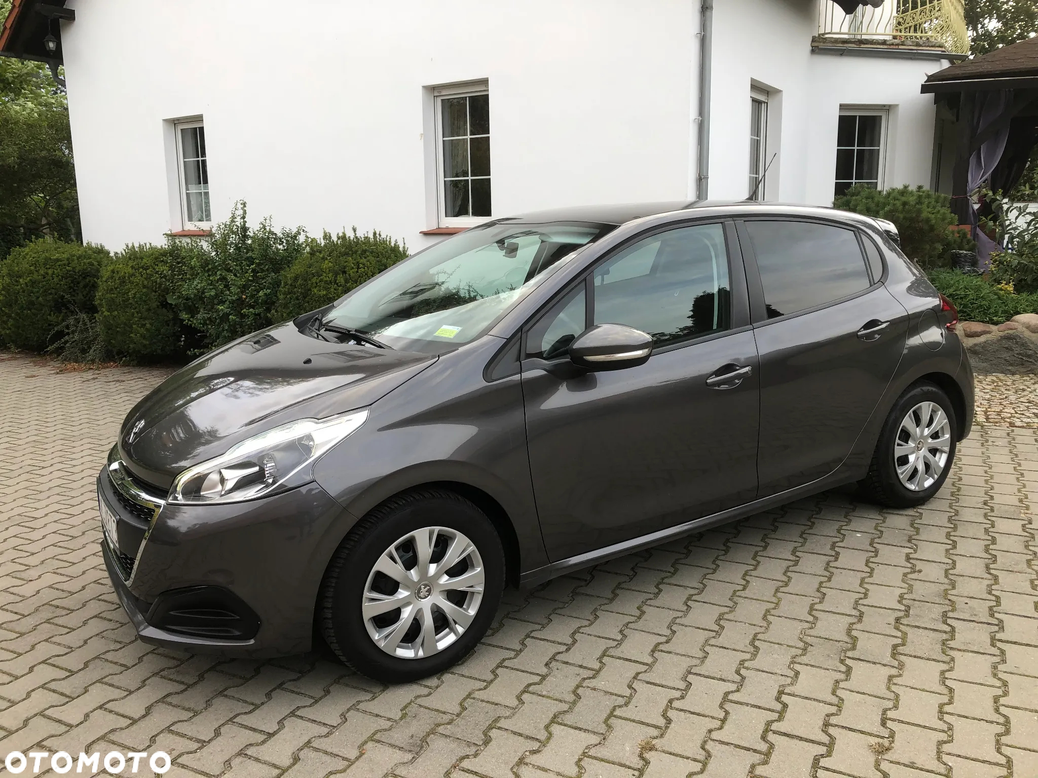 Peugeot 208 PureTech 82 Start & Stop Allure - 5