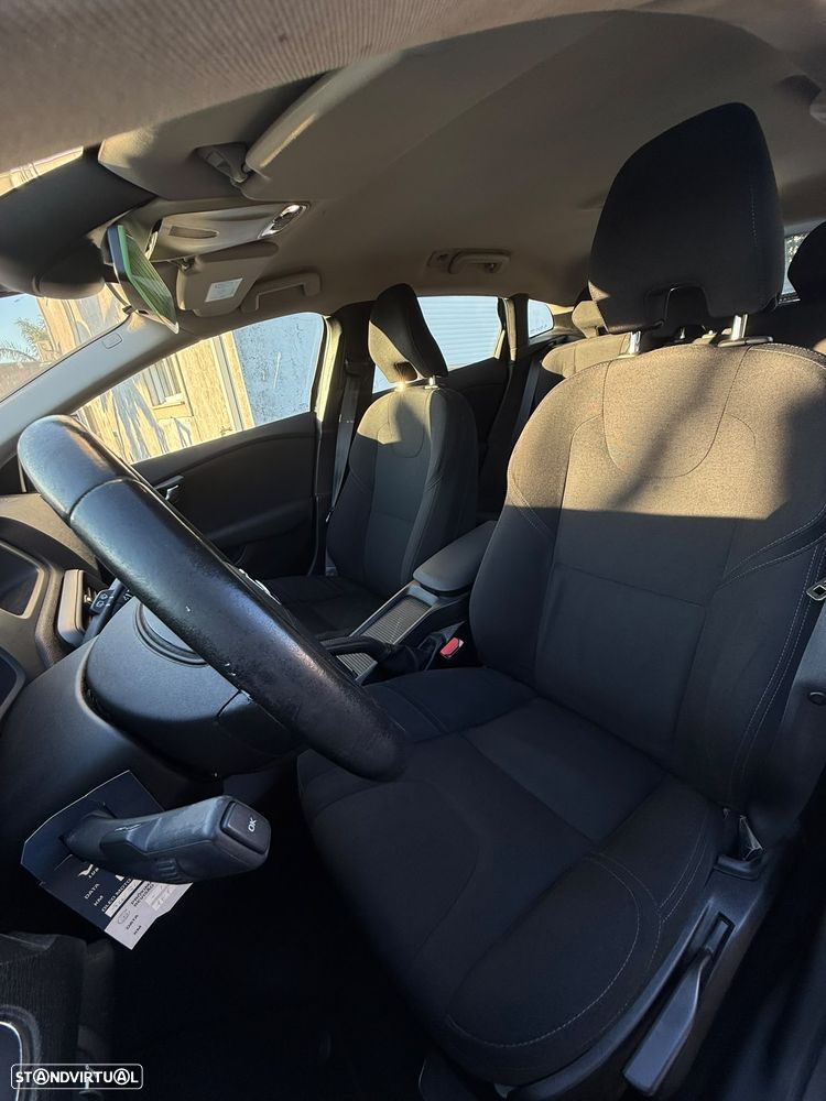 Volvo V40 2.0 D2 Kinetic - 8
