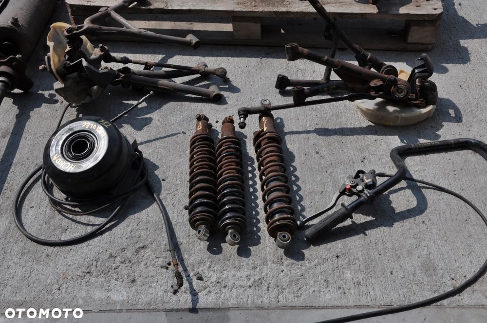 PÓŁOŚ PIASTA WAHACZ CZĘŚCI QUAD HONDA 420 2016 ROK - 3