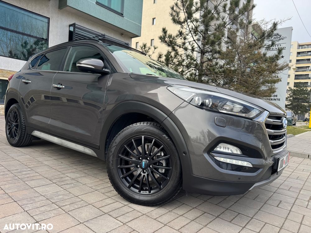 Hyundai Tucson blue 1.7 CRDi 2WD DCT Premium - 23