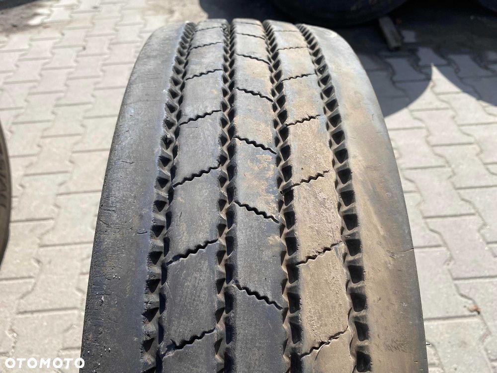 215/75R17.5 Opona  SEMPERIT RUNNER F2  8mm Przód F 2 - 4
