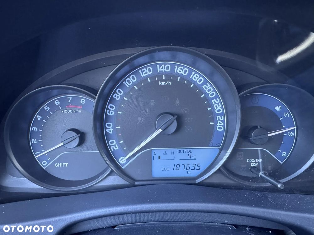 Toyota Auris 1.6 Active - 14