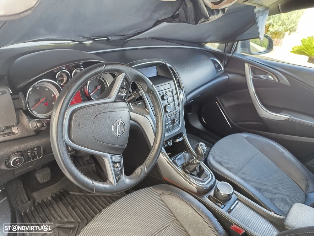 Opel Astra 1.7 CDTI Cosmo - 4