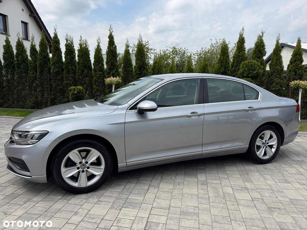 Volkswagen Passat 2.0 TSI Business DSG - 1