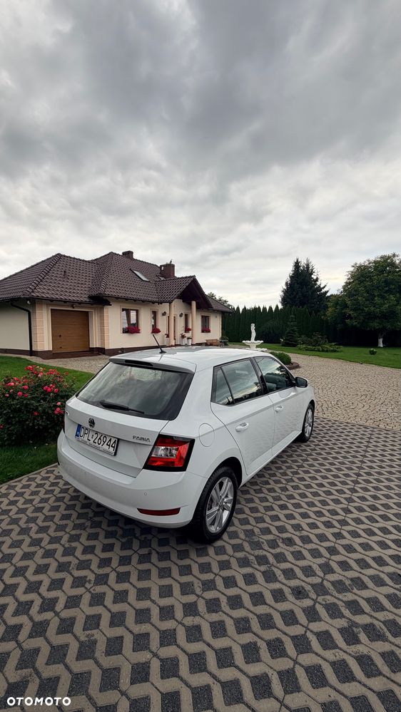 Skoda Fabia 1.0 Ambition - 4
